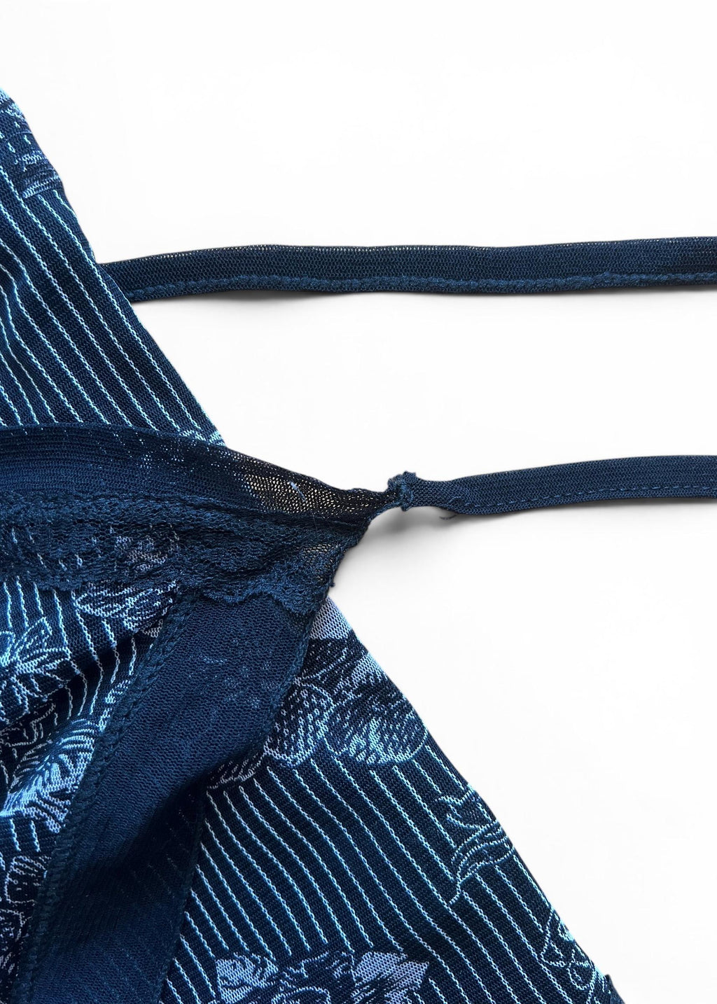 Top Vintage Y2K Nero in Mesh Trasparente