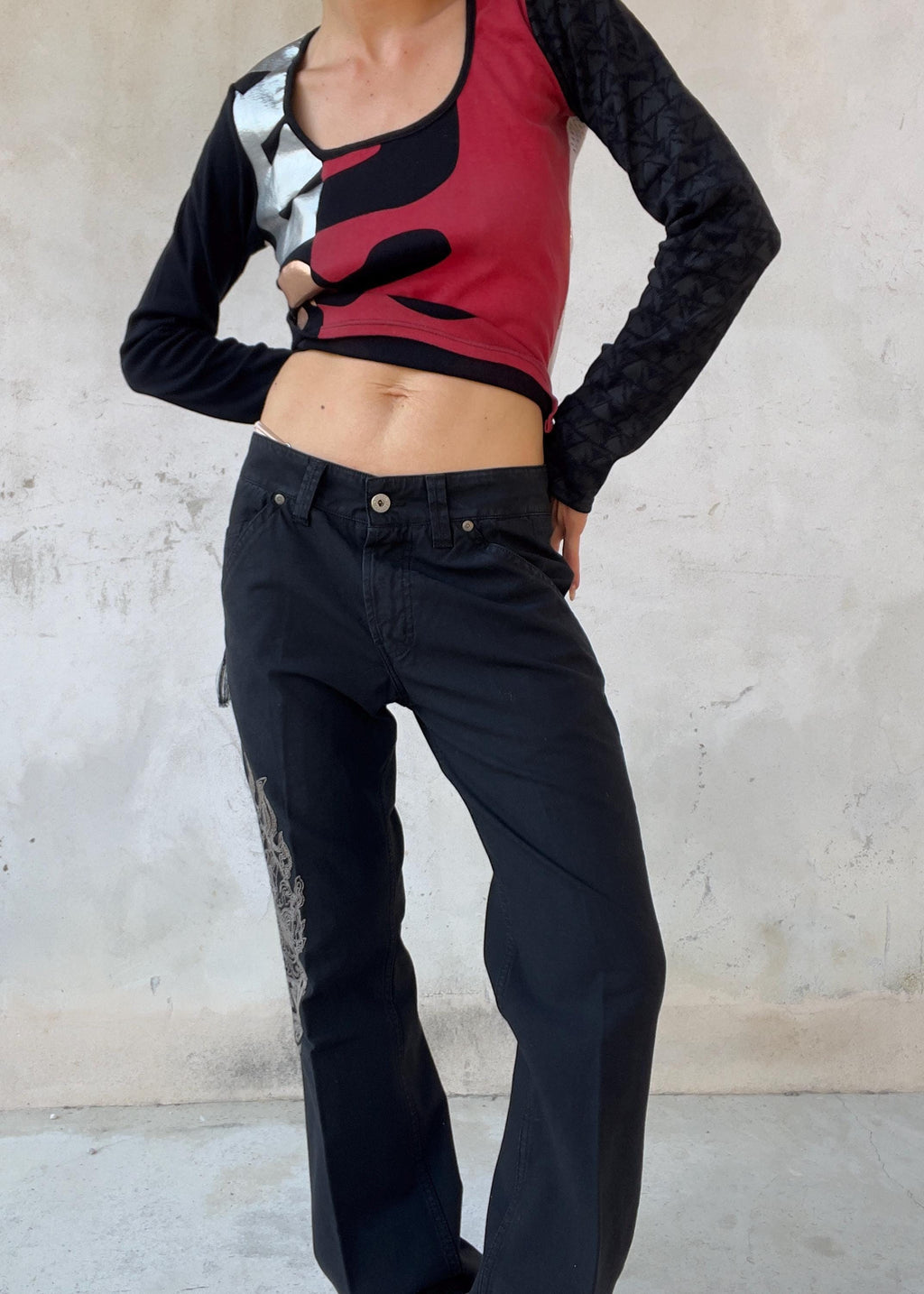 Pantaloni Casucci Vintage Y2K Neri con Ricamo Orientale