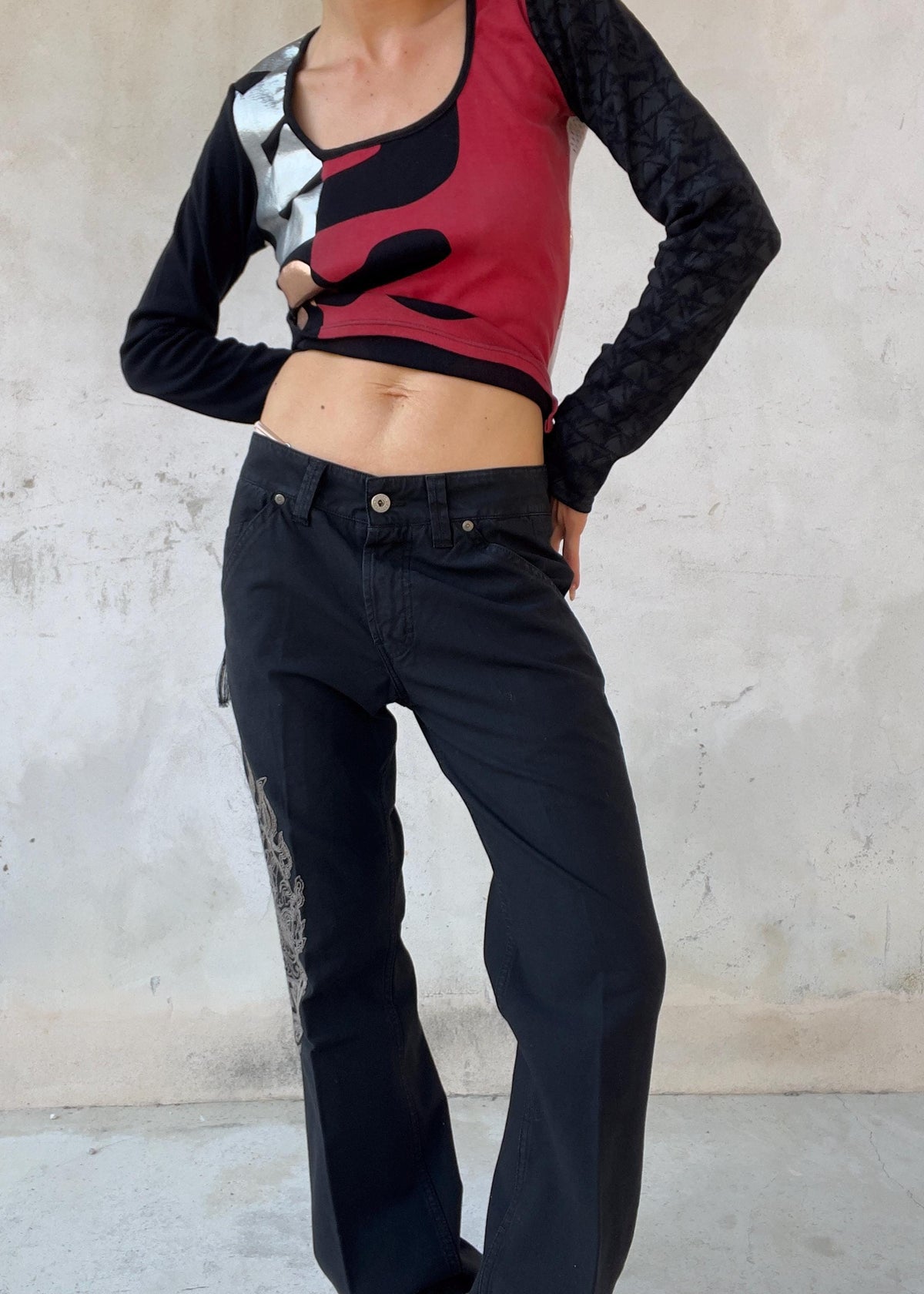 Pantaloni Casucci Vintage Y2K Neri con Ricamo Orientale