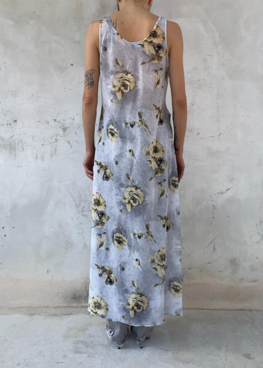 Abito Lungo Vintage Floreale con Spacchi Laterali