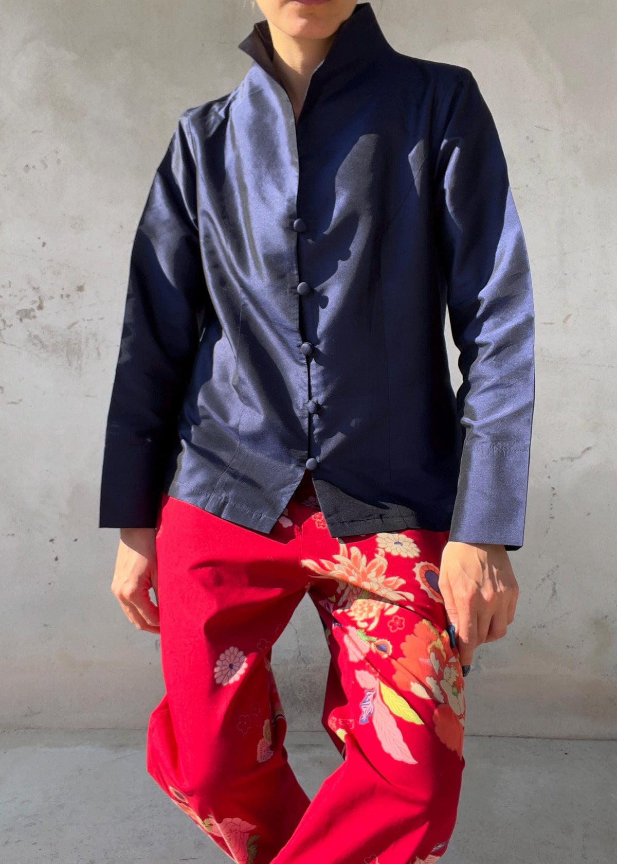 Camicia Vintage in Seta Blu Navy Stile Orientale