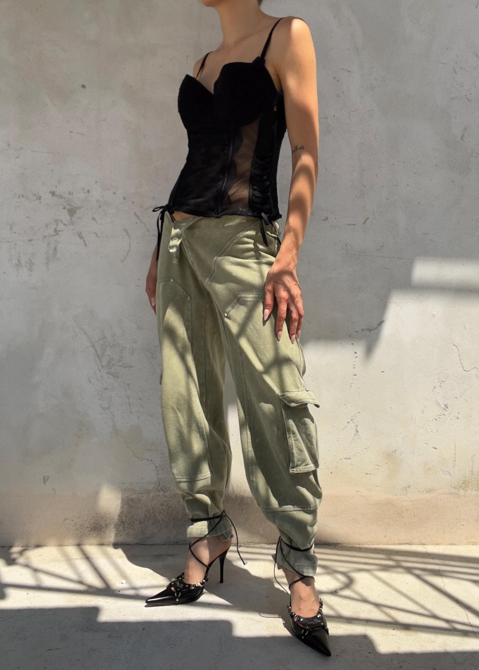 Top Corsetto Vintage Y2K Nero in Pizzo e Mesh Trasparente