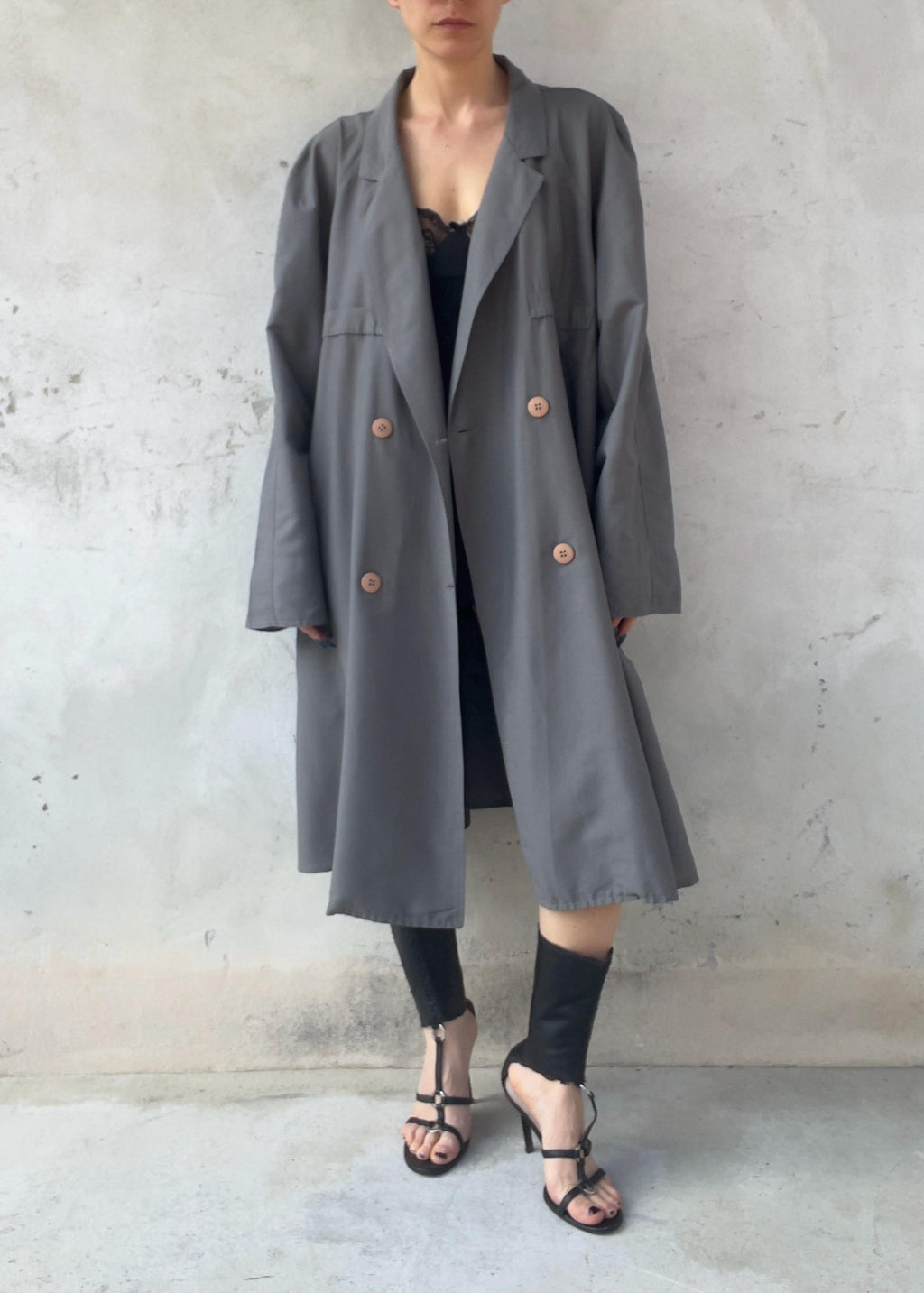 Trench Vintage Grigio Oversize con Cintura