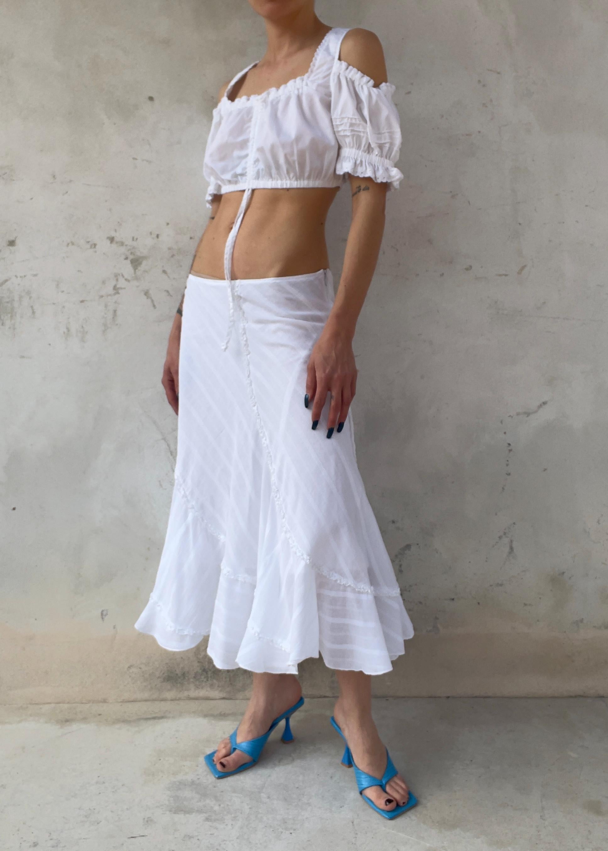 Top Crop Bianco Vintage con Maniche a Sbuffo