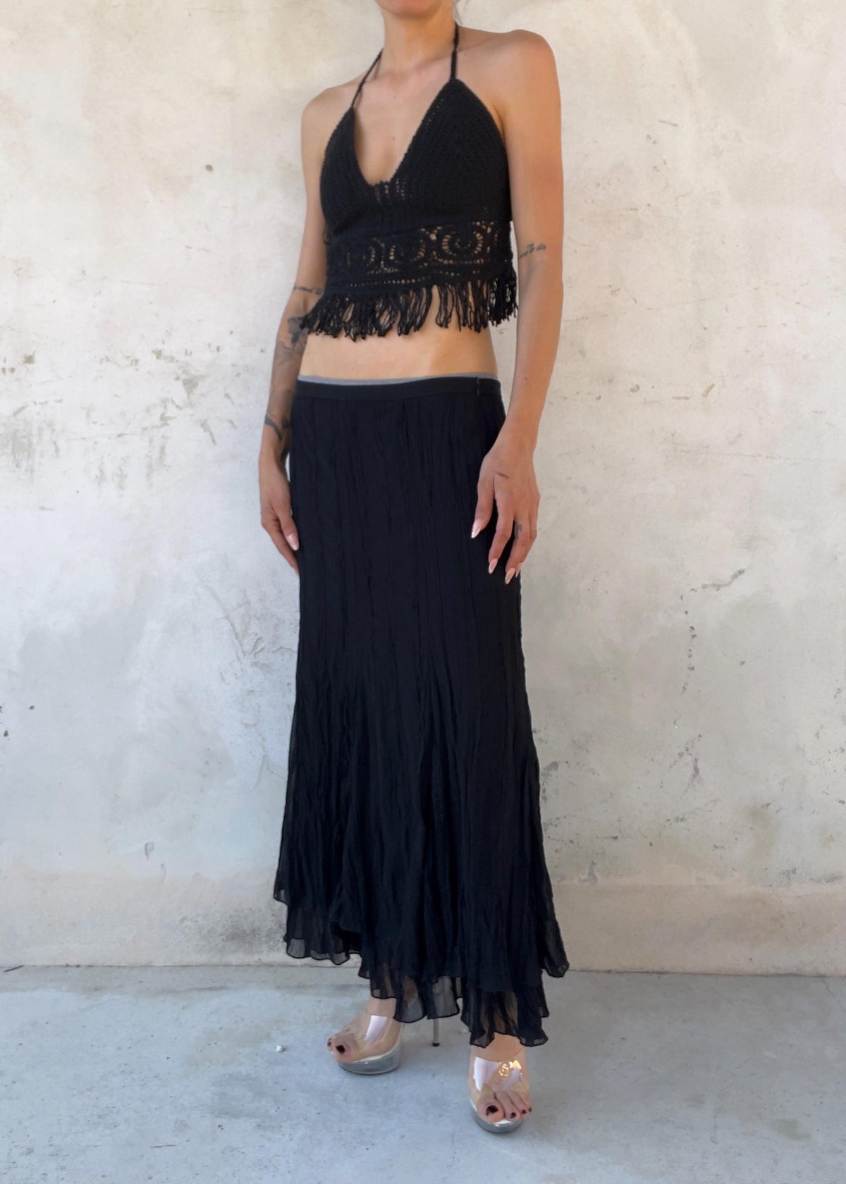 Top Crochet Nero Boho con Frange