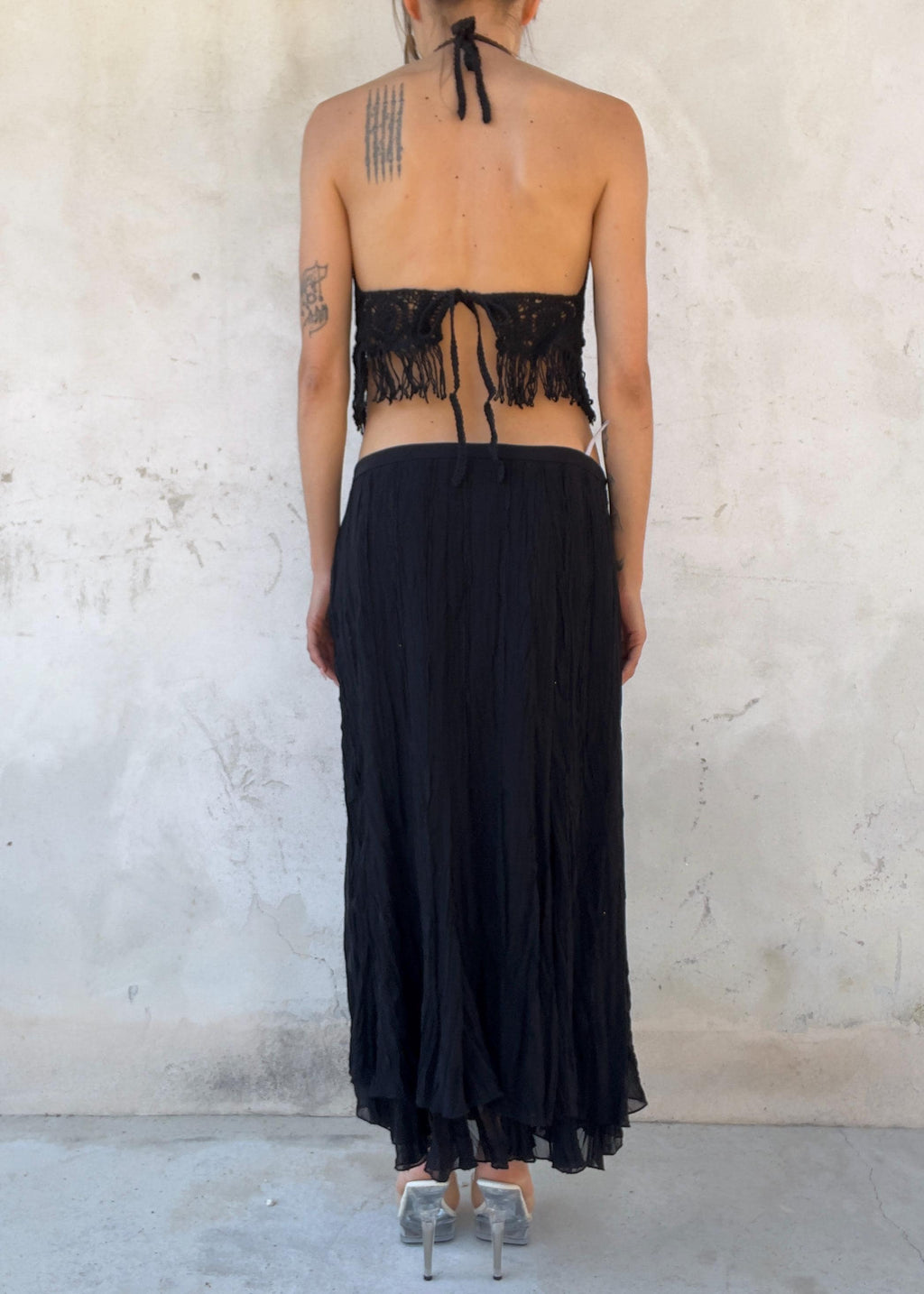 Top Crochet Nero Boho con Frange