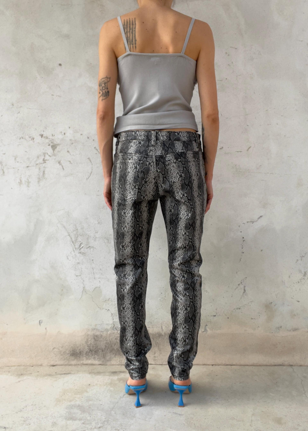 Pantaloni Vintage Y2K Effetto Pitone Grigio