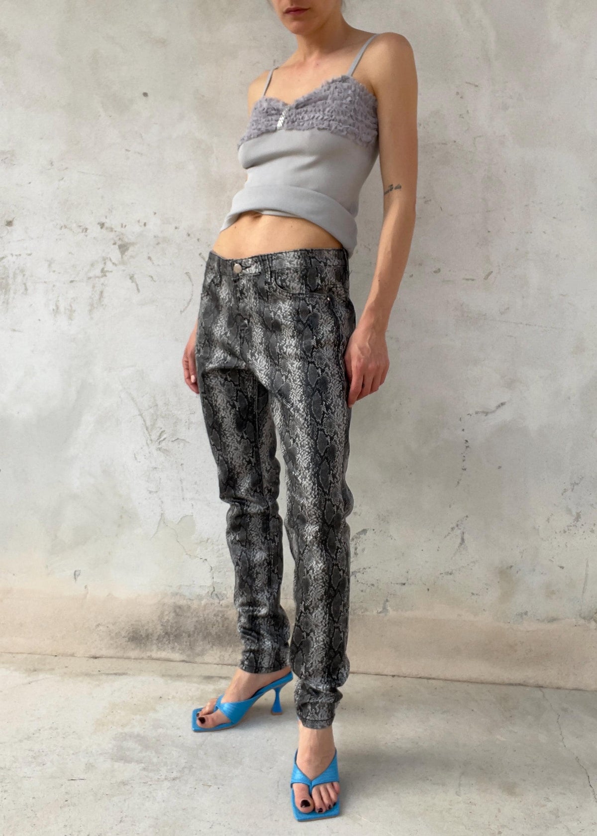 Pantaloni Vintage Y2K Effetto Pitone Grigio